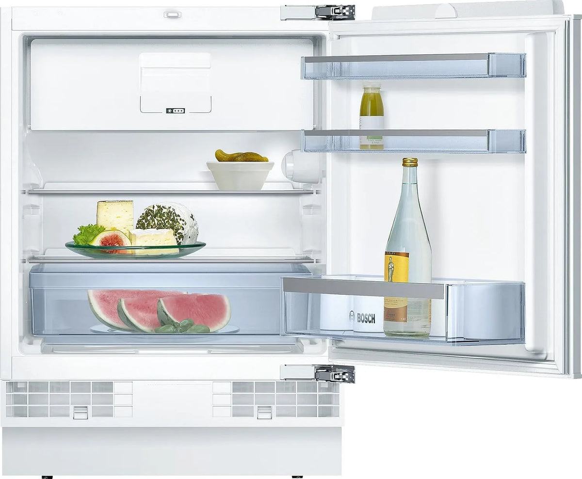 Bosch modèle, Serie 6 frigo combine Intégré KUL15AFF0, capacité 123 L F, placement